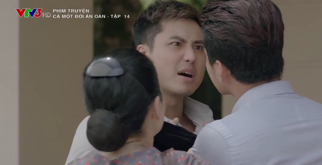 Cuối cùng, Lan Phương đã lừa được Hồng Đăng lên... giường trong Cả một đời ân oán! Cuối cùng, Lan Phương đã lừa được Hồng Đăng lên... giường trong Cả một đời ân oán!
